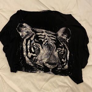 ✨2/$10 Body Central Tiger Crop Top